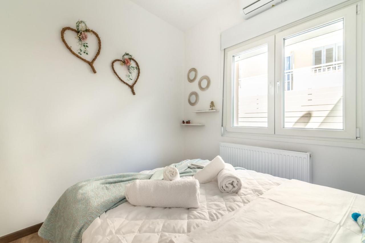 Sophia'S Comfortable Home With A Private Backyard Gazi Εξωτερικό φωτογραφία