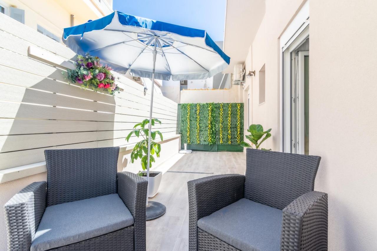 Sophia'S Comfortable Home With A Private Backyard Gazi Εξωτερικό φωτογραφία
